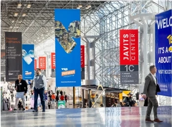 Το Vision Expo East θα πραγματοποιηθεί στο συνεδριακό κέντρο Javits στη Νέα Υ...